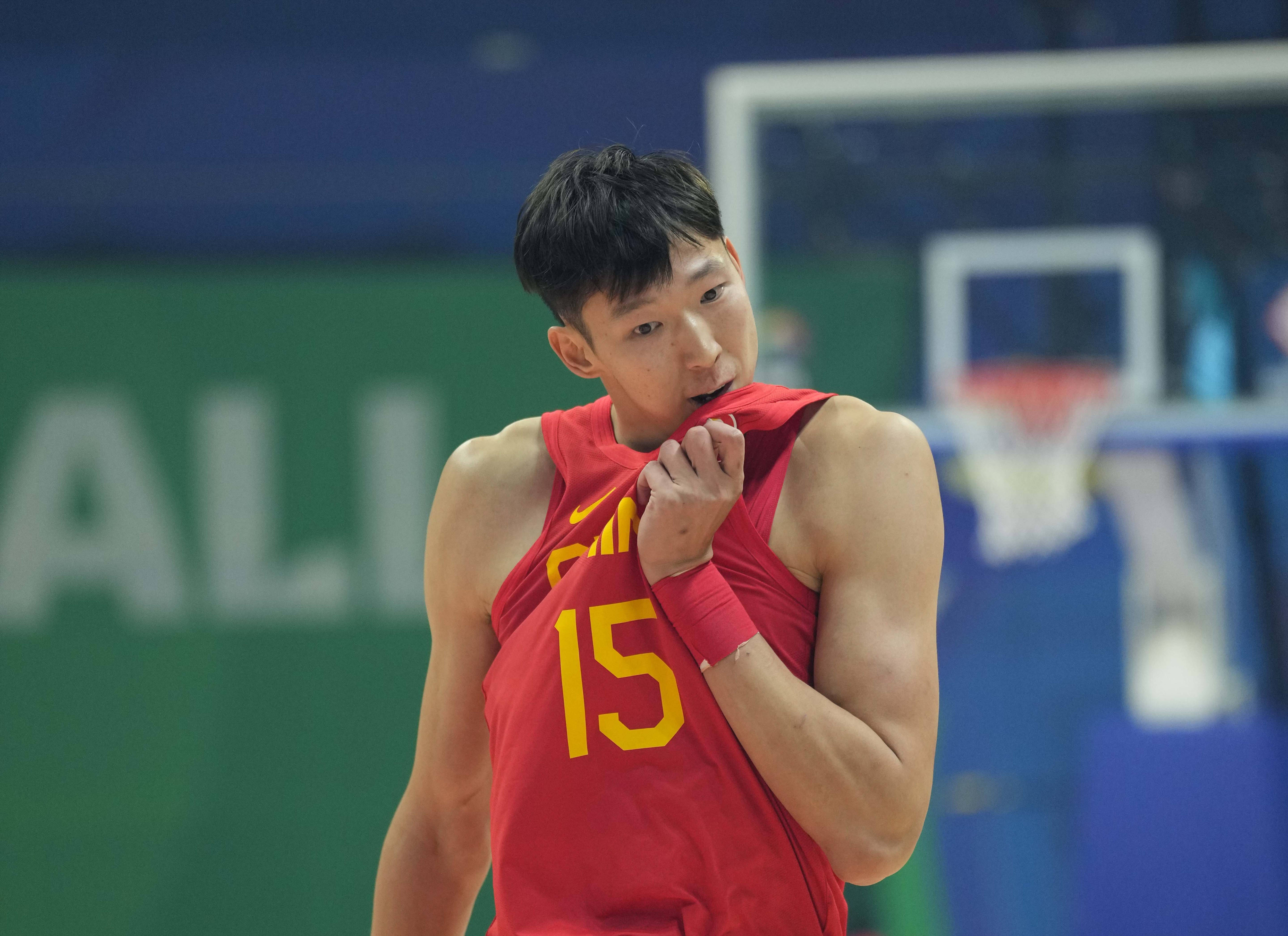 ayxsport-CBA常规赛今晨走向成谜;克里夫兰骑士战术微调;引发热议;年轻球员得到机会的简单介绍
